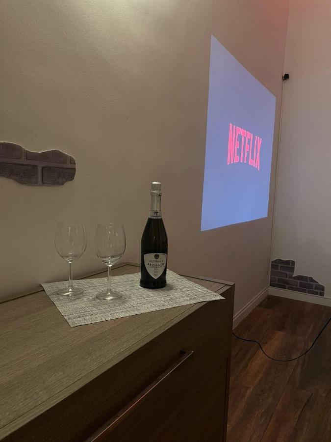 Show House Apartment *